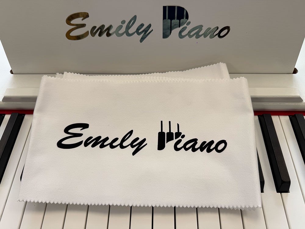 Накидка для цифрового пианино EMILY PIANO 88 WH