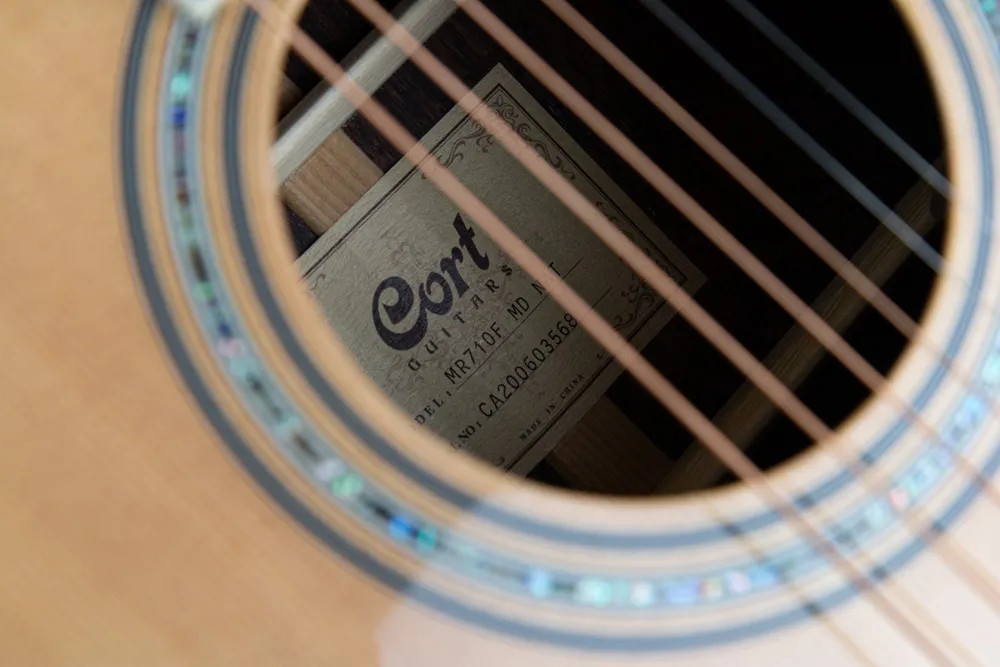 Электроакустическая гитара Cort MR710F-NAT MR Series