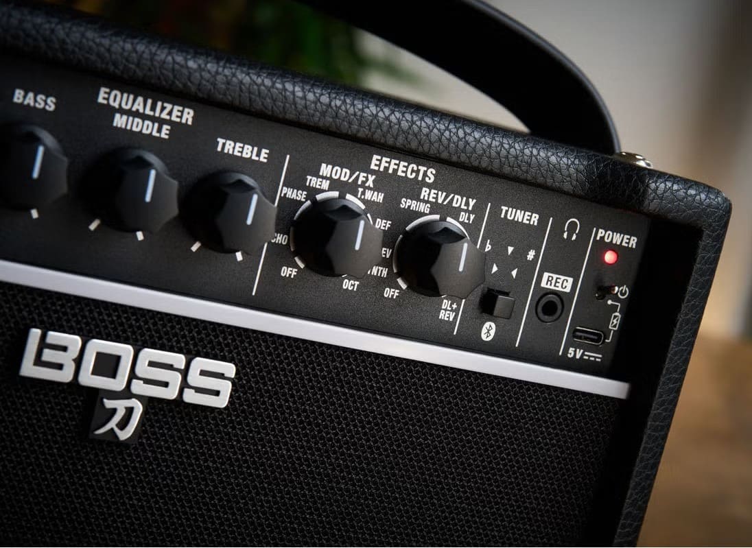 Комбоусилитель BOSS KATANA-MINI X (KTN-MINI X)