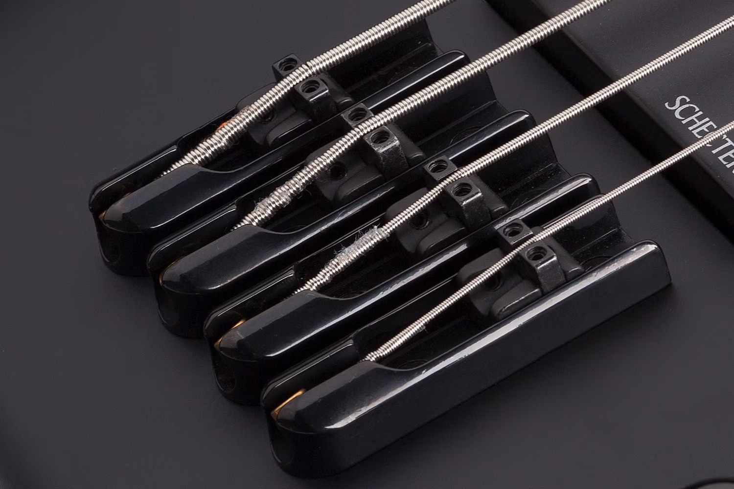 Бас-гитара Schecter STILETTO STEALTH-4 SBK