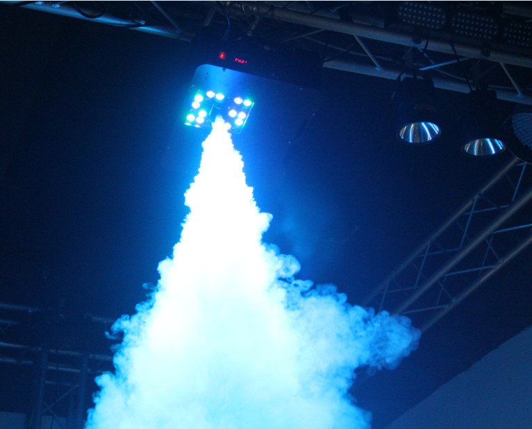 Генератор дыма Involight LEDCANO ONE