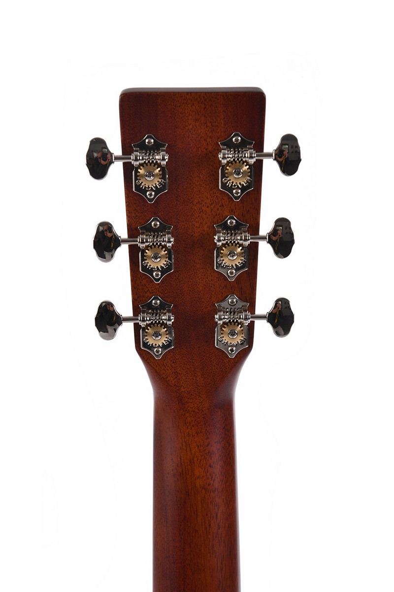 Электроакустическая гитара Sigma SDM-18E W/BAG