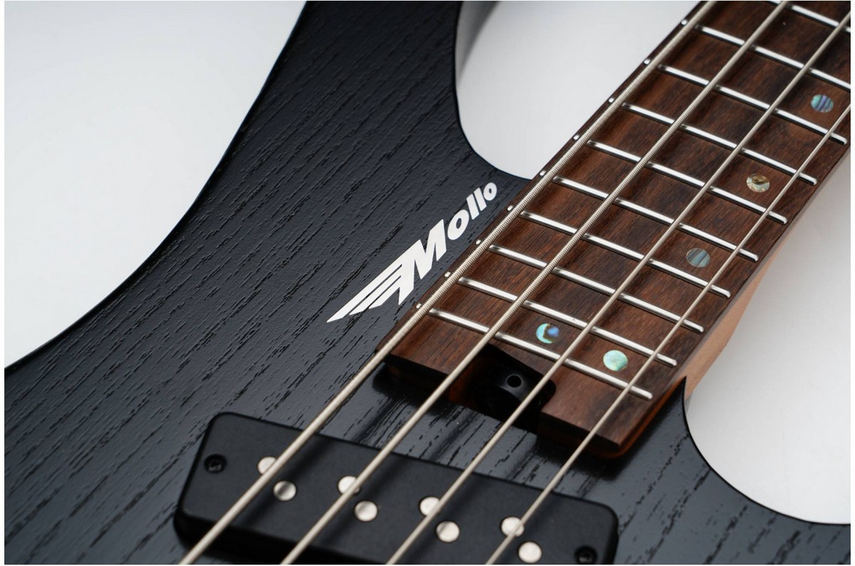 Бас-гитара MOLLO NH400 BK