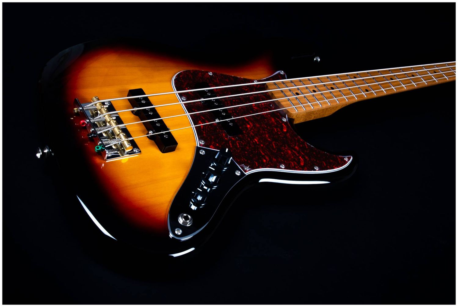 Бас-гитара JET JJB-300 SB