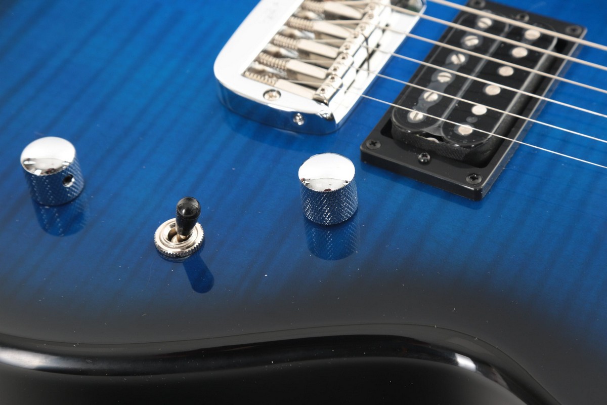 Электрогитара G&L Tribute Superhawk Deluxe Blueburst FMT