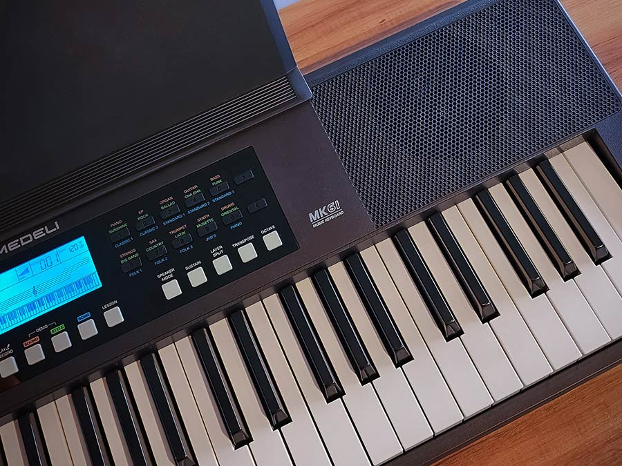 Синтезатор Medeli MK61