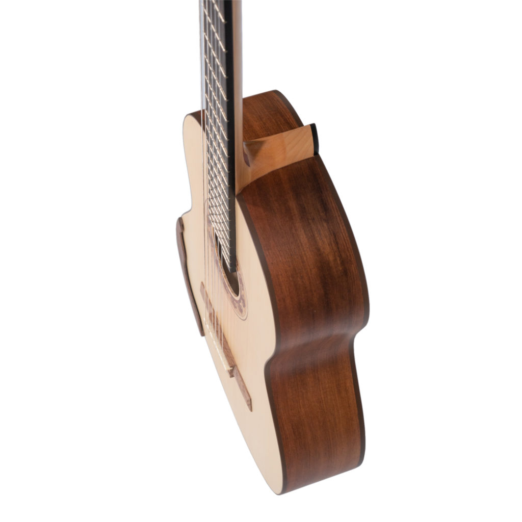 Классическая гитара Doff D031CE