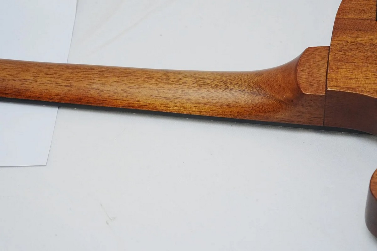 Электроакустическая гитара Smiger LE-A1-SB
