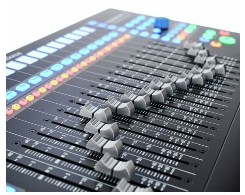 MIDI контроллер PreSonus FaderPort 16
