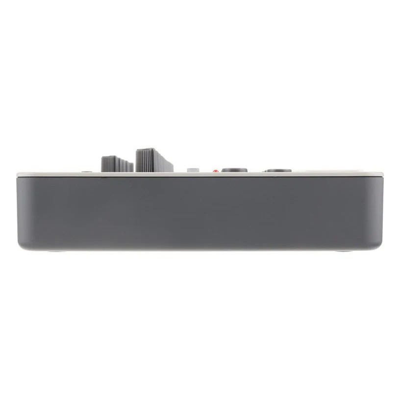 Сэмплер-грувбокс Sonicware LIVEN Lofi-12