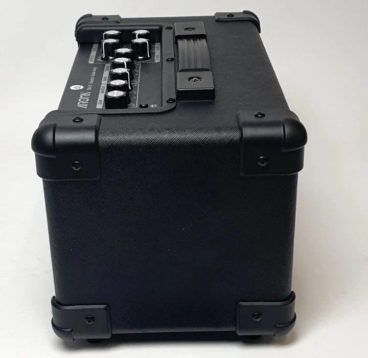 Комбоусилитель AROMA TM-15 BK