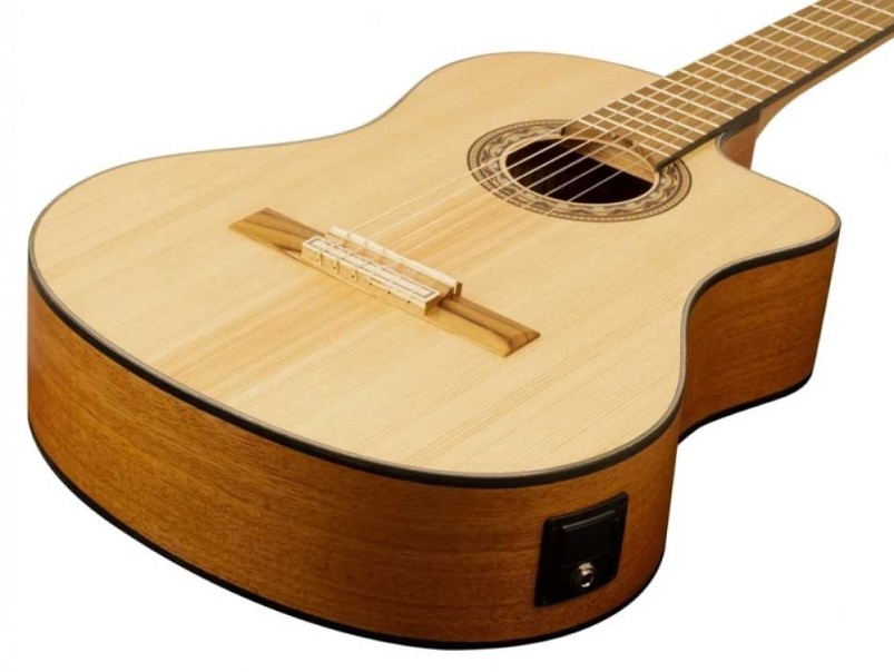 Электроклассическая гитара Valencia VC314CE