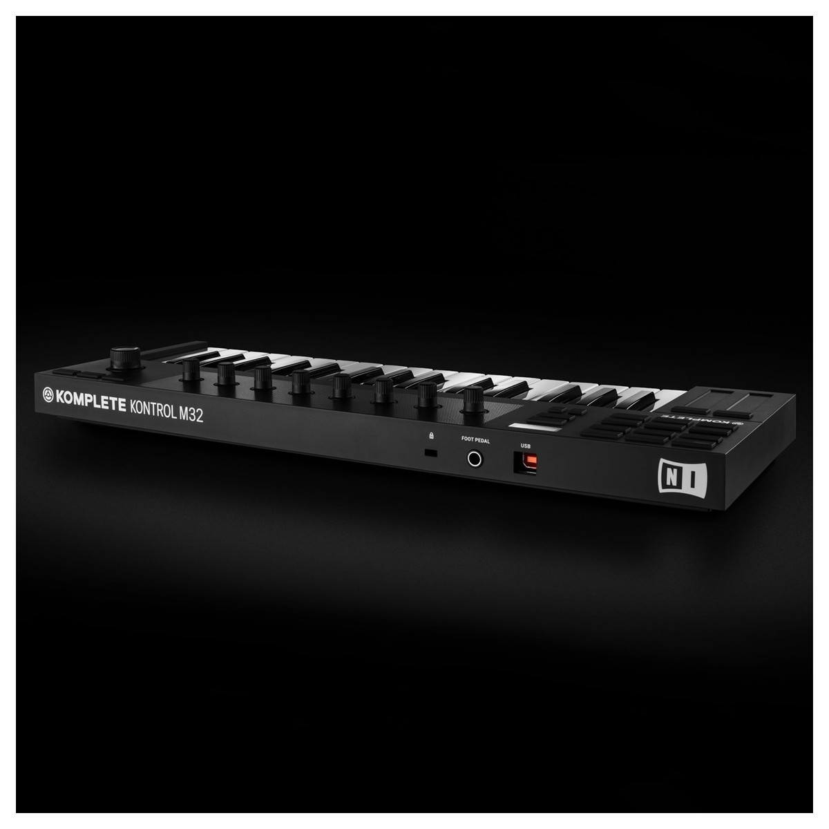 MIDI клавиатура Native Instruments Komplete Kontrol M32