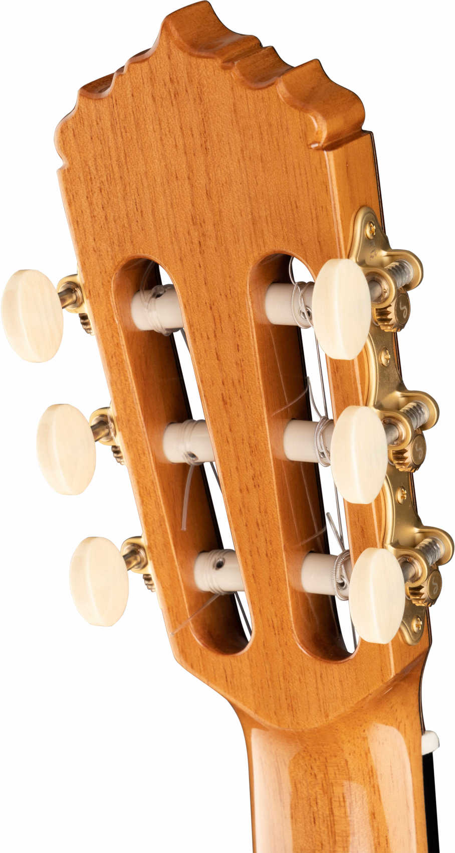 Классическая гитара Alhambra Linea Profesional 3.847