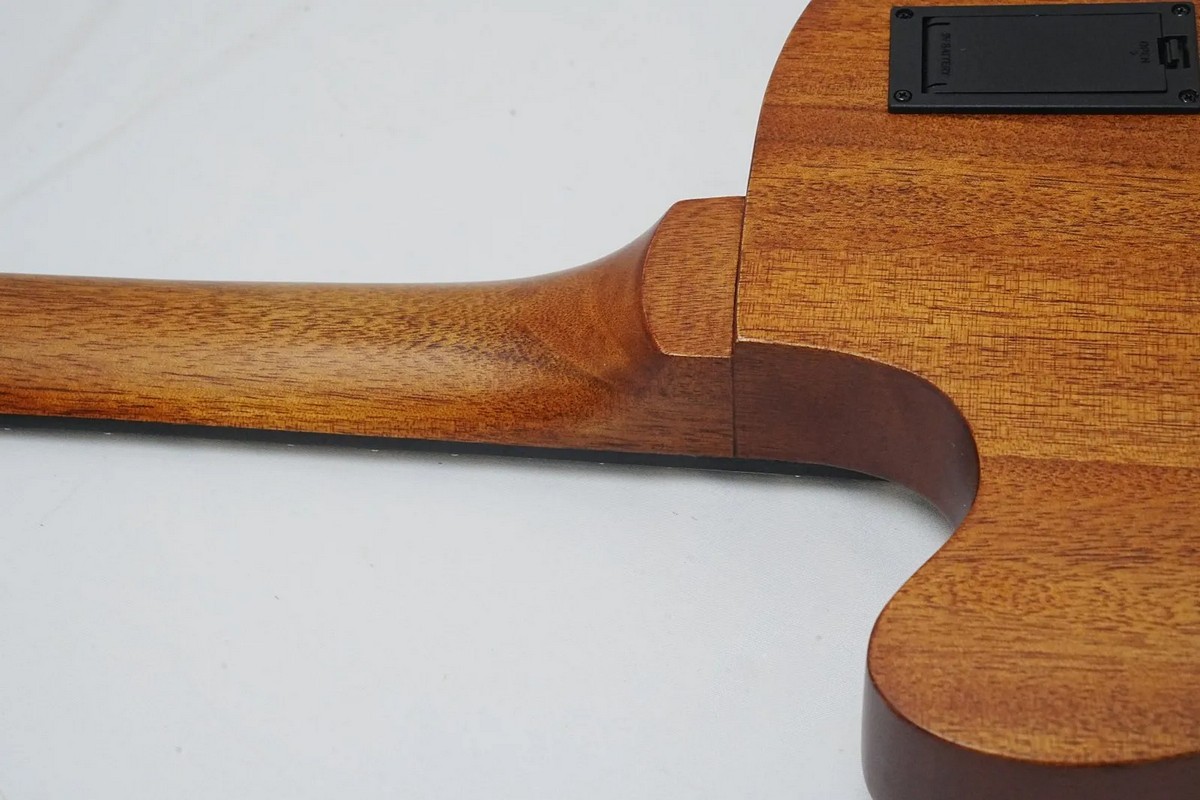 Электроакустическая гитара Smiger LE-A1-SB