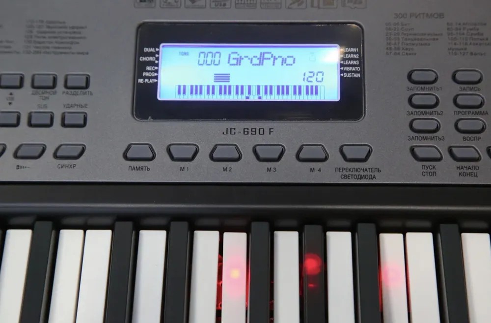 Синтезатор Jonson&Co XTS 690F