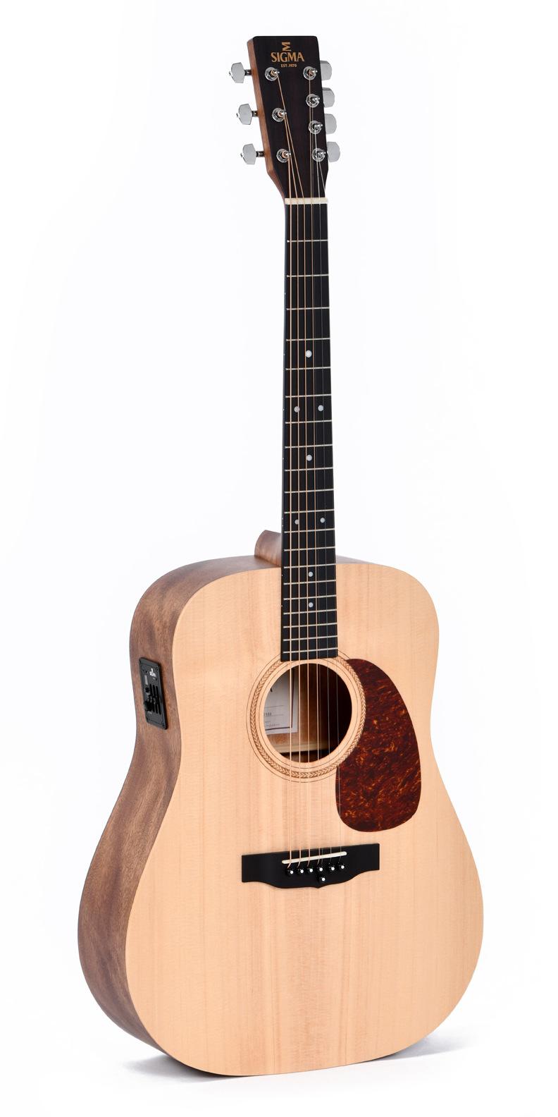 Электроакустическая гитара Sigma DM7E