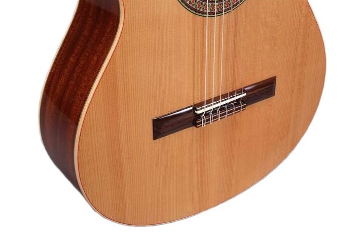 Классическая гитара ALTAMIRA N100+