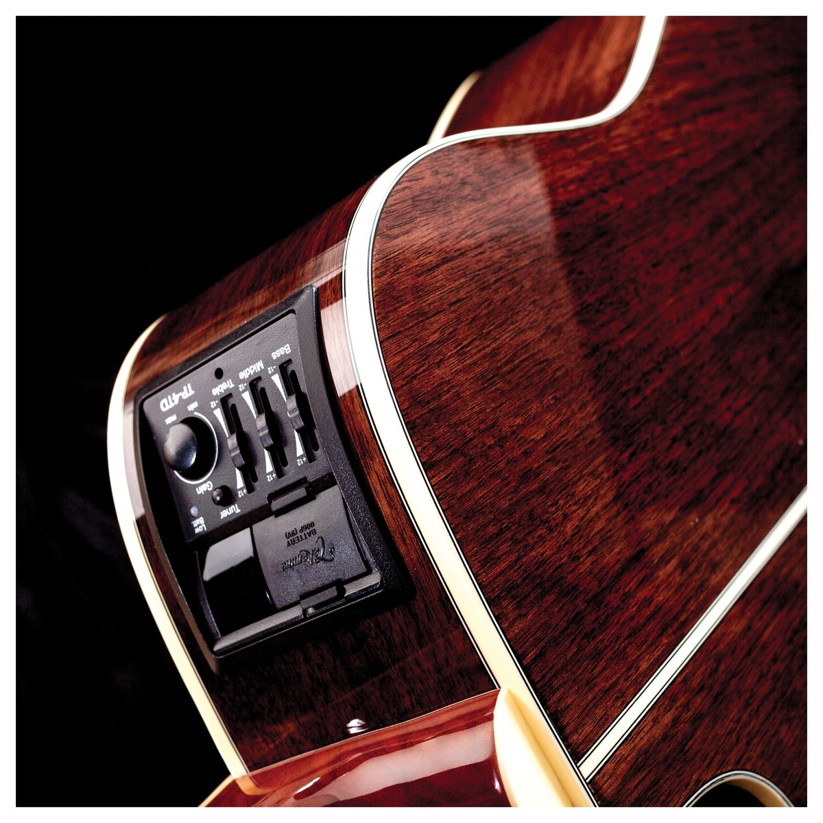 Электроакустическая гитара TAKAMINE GD51CE-NAT