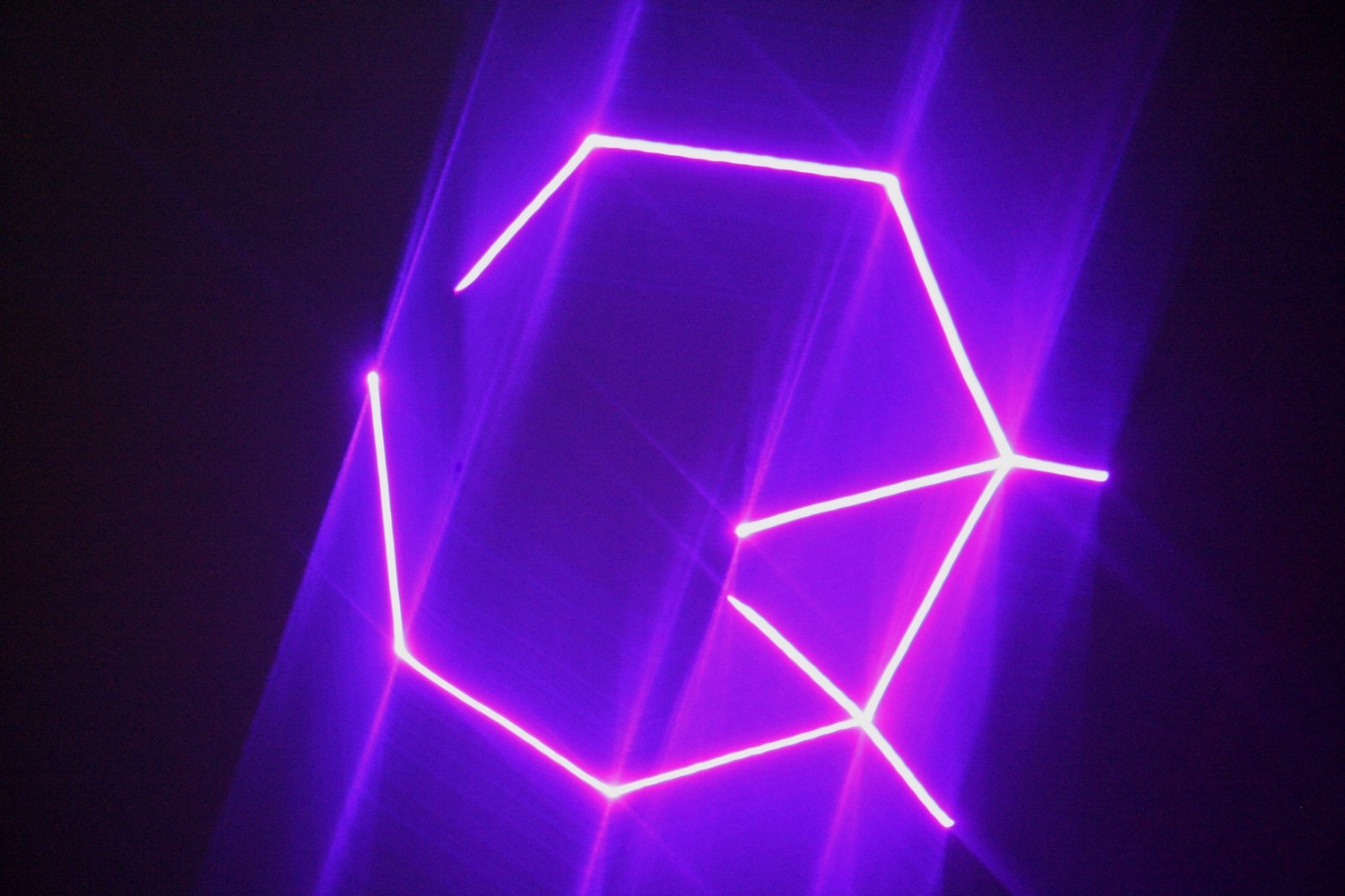 Лазерный эффект Involight SLL500RGB