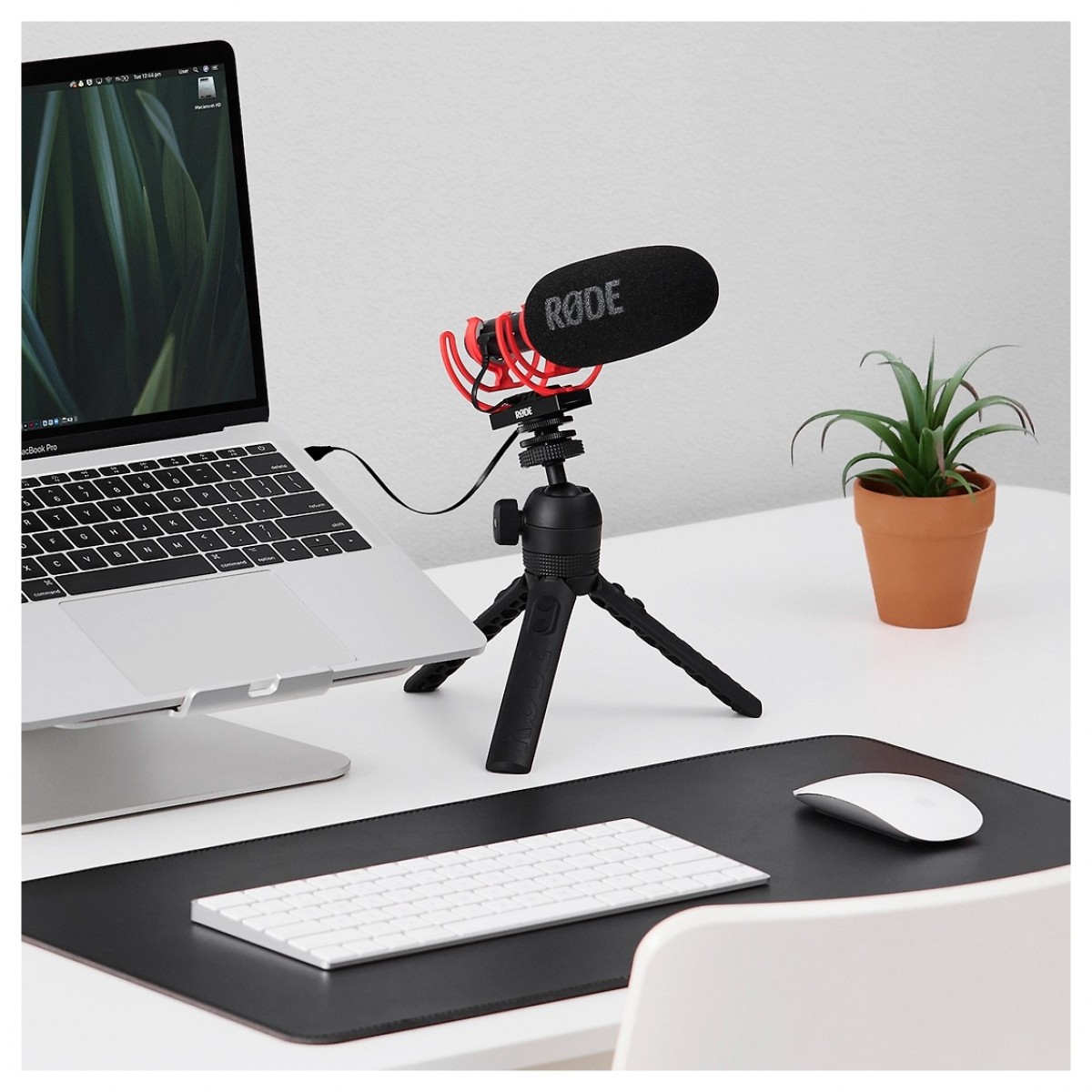 Стойка для микрофона RODE Tripod 2