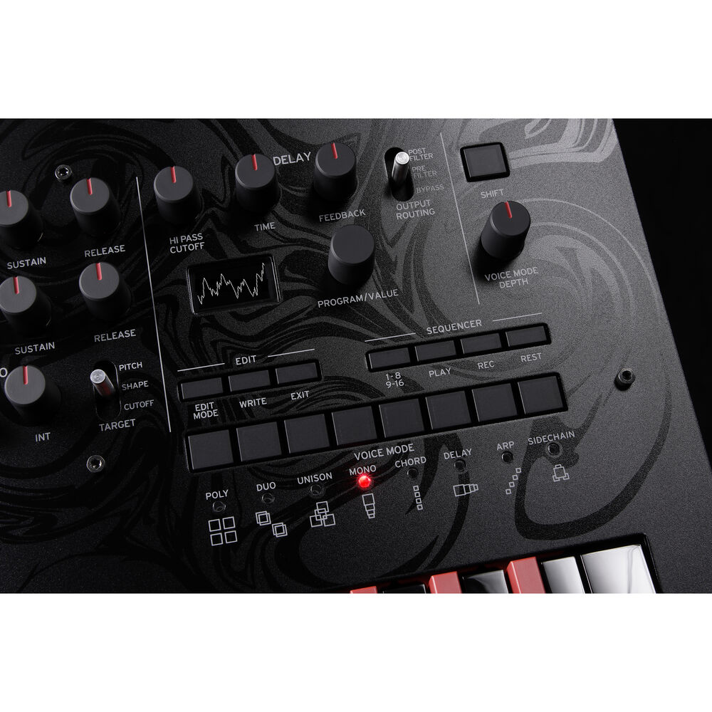 Синтезатор Korg MINILOGUE BASS