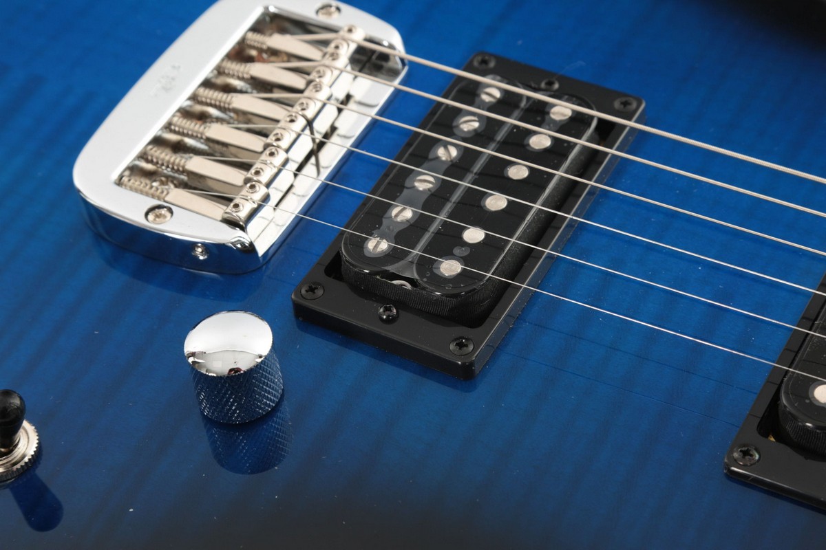 Электрогитара G&L Tribute Superhawk Deluxe Blueburst FMT