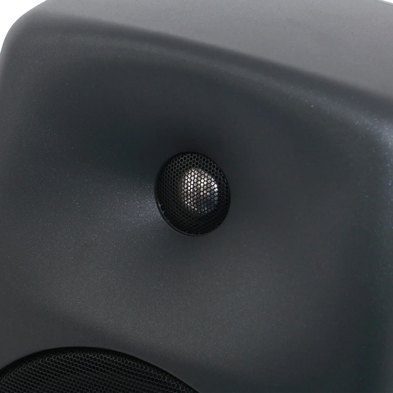 Студийный монитор GENELEC 8050BPM