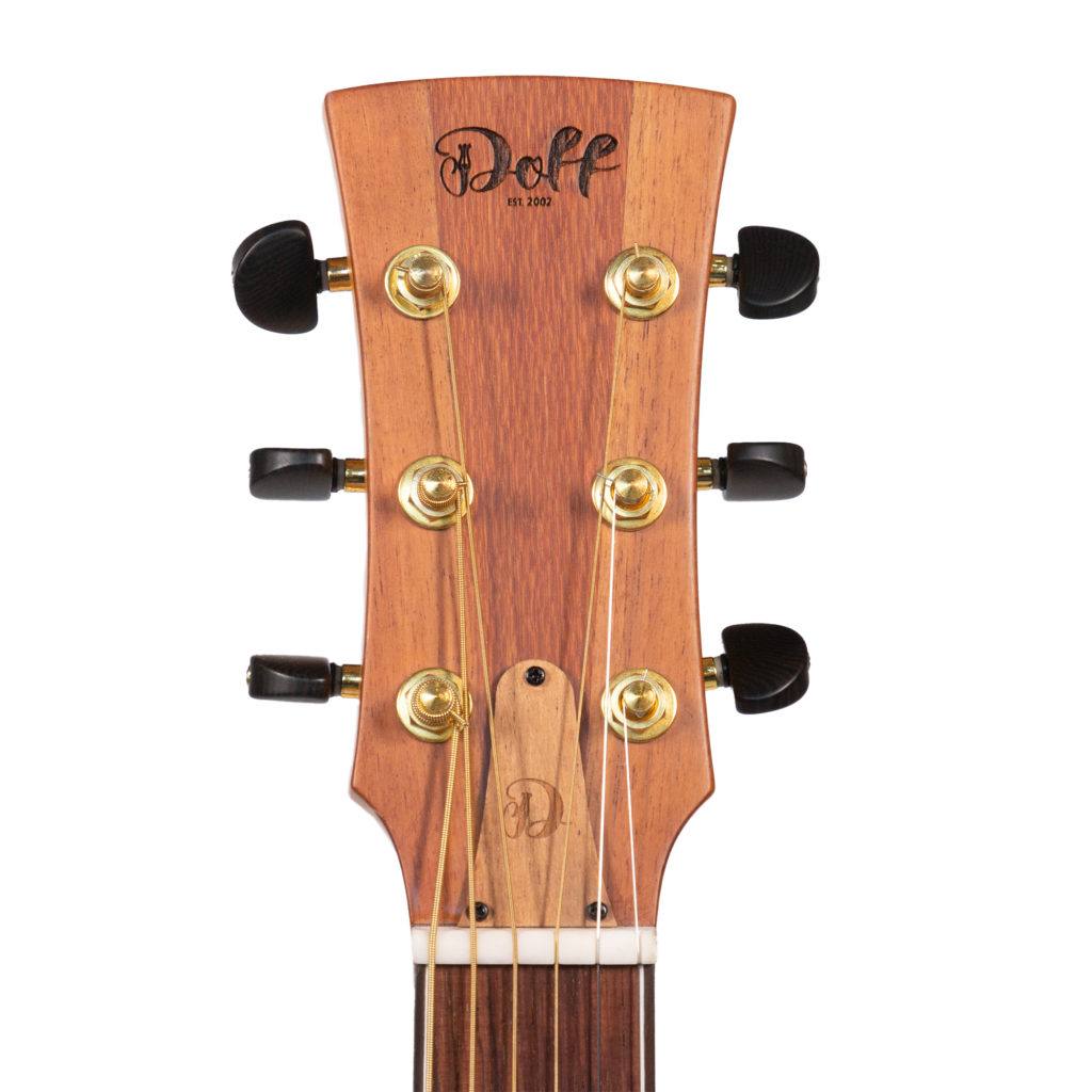 Акустическая гитара Doff D018A