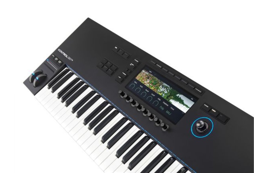 MIDI клавиатура Native Instruments Komplete Kontrol S61 Mk3