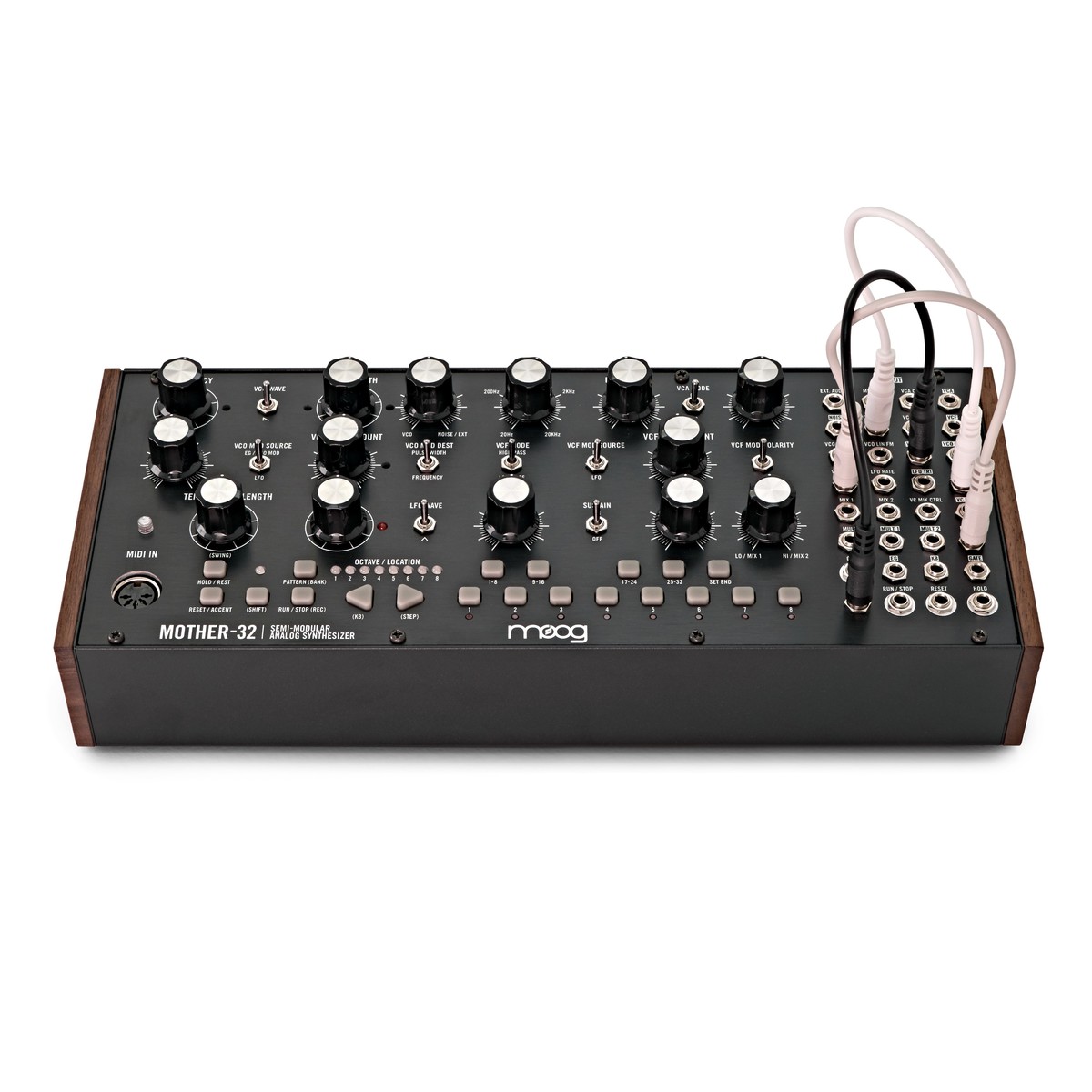 Синтезатор Moog Mother-32