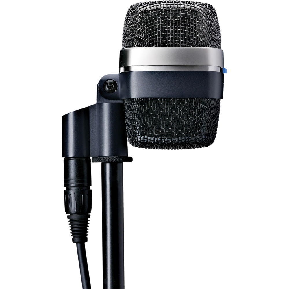 Динамический микрофон AKG D12VR