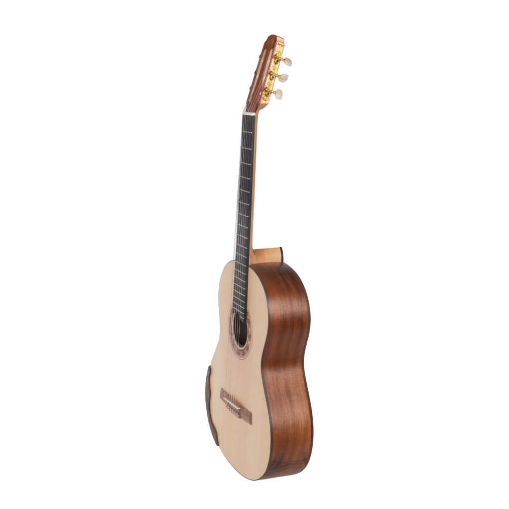 Классическая гитара Doff D031CE