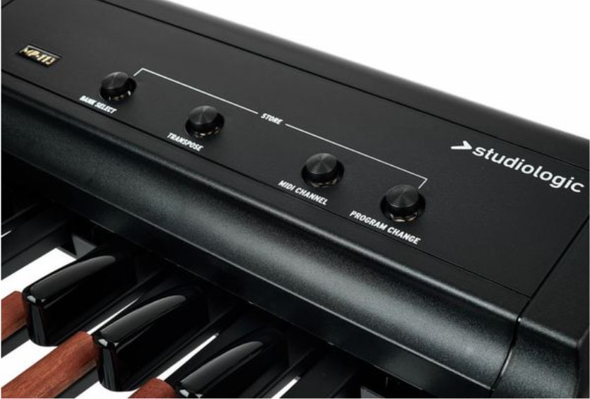 MIDI контроллер Studiologic Midi Pedalboard MP113
