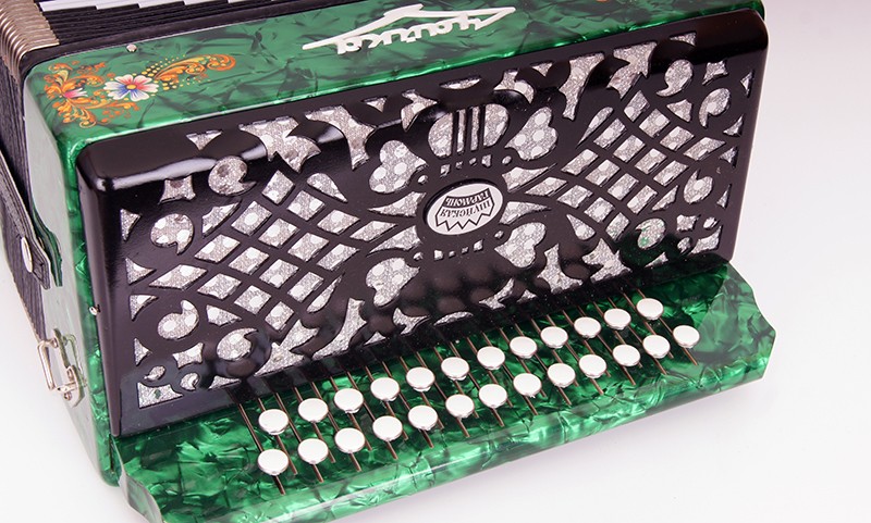 Гармонь Шуйская S6XL-A-GR "Чайка 204" 25x25-II зеленая