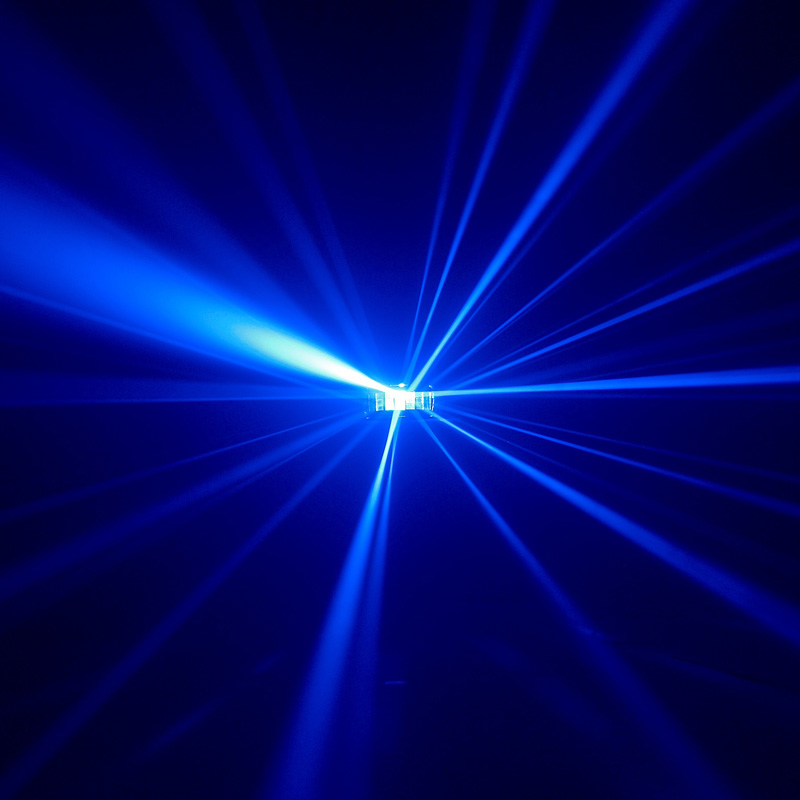 Световой прибор Involight NL100