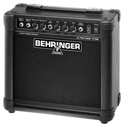 Комбоусилитель Behringer KT108