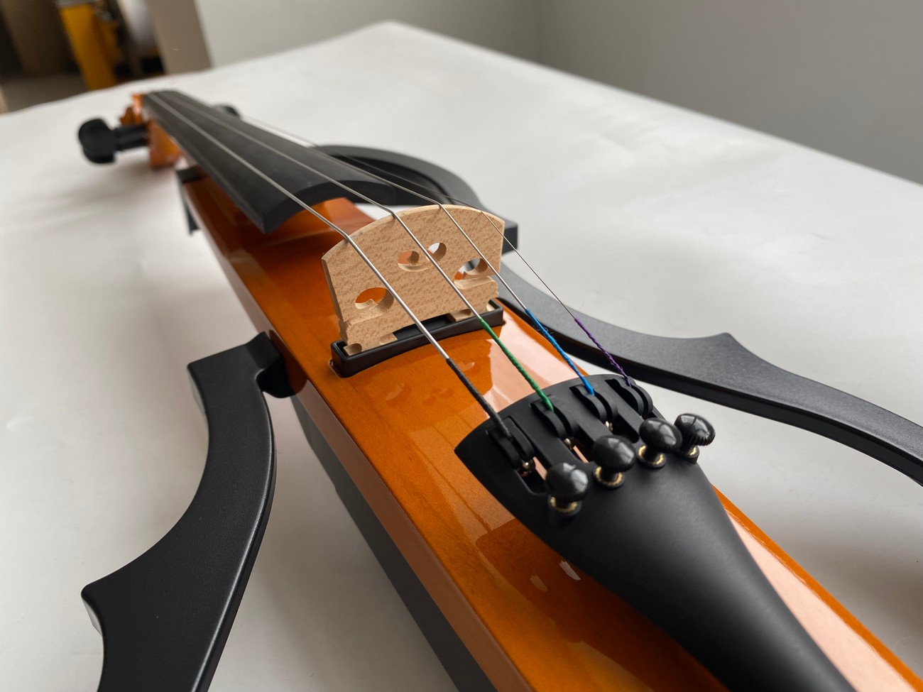 Электроскрипка KINGLOS SDDS-1804