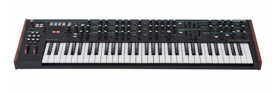 Синтезатор Novation Summit