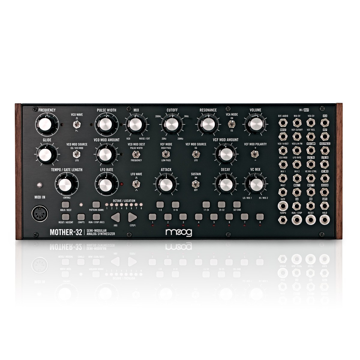 Синтезатор Moog Mother-32