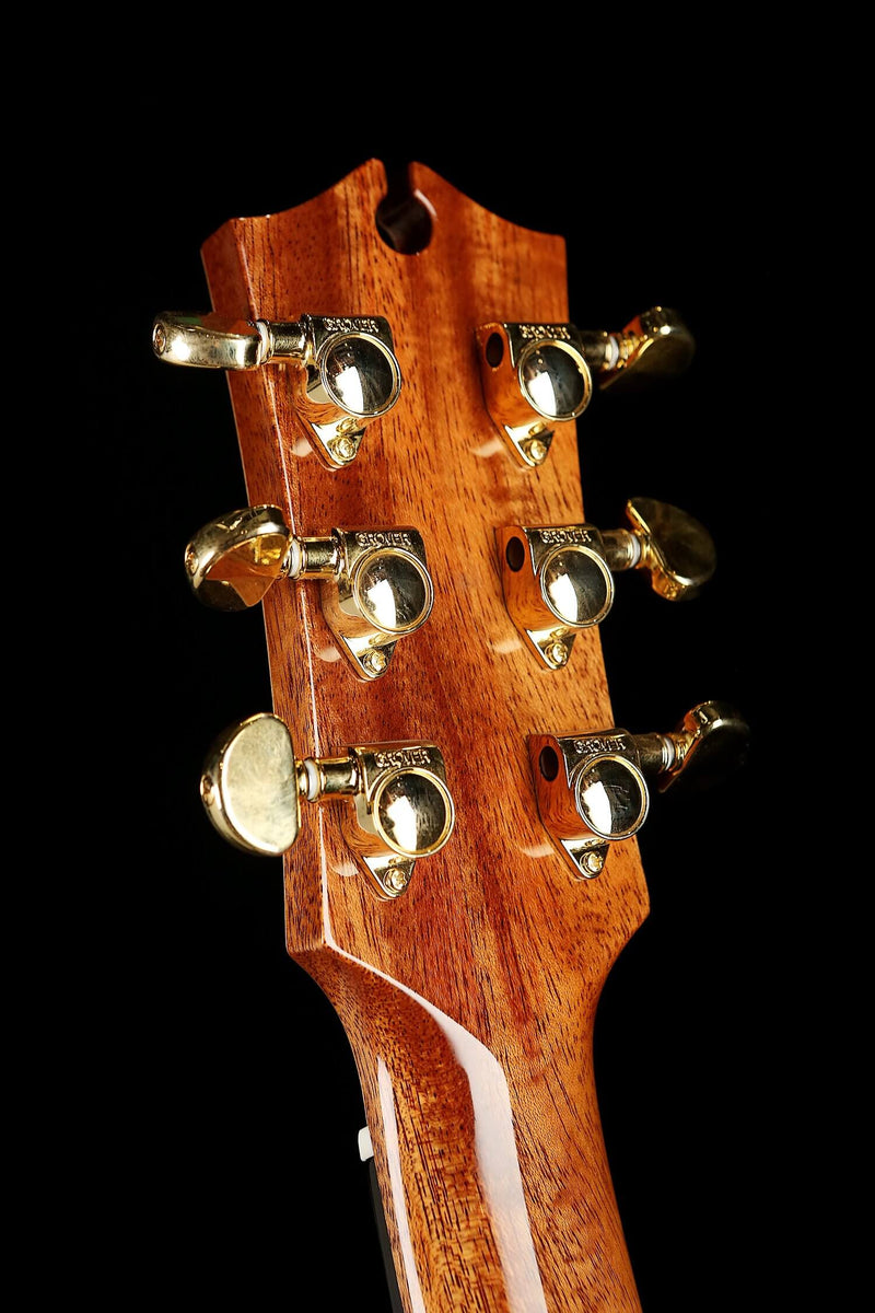 Электроакустическая гитара Maton EM100-808