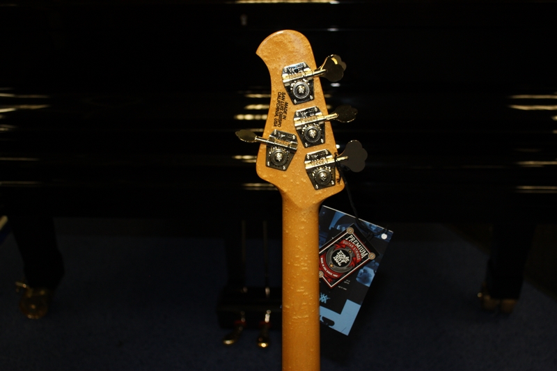 Бас-гитара MusicMan №B054231