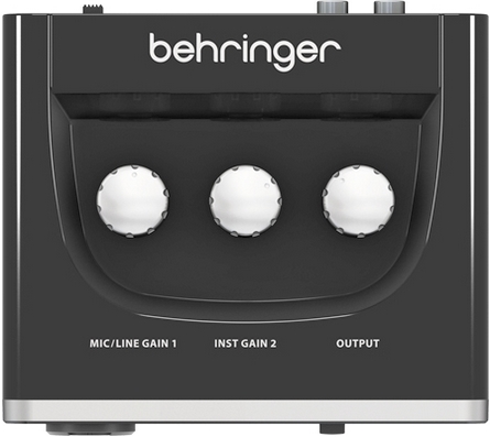 Аудиоинтерфейс Behringer UM2