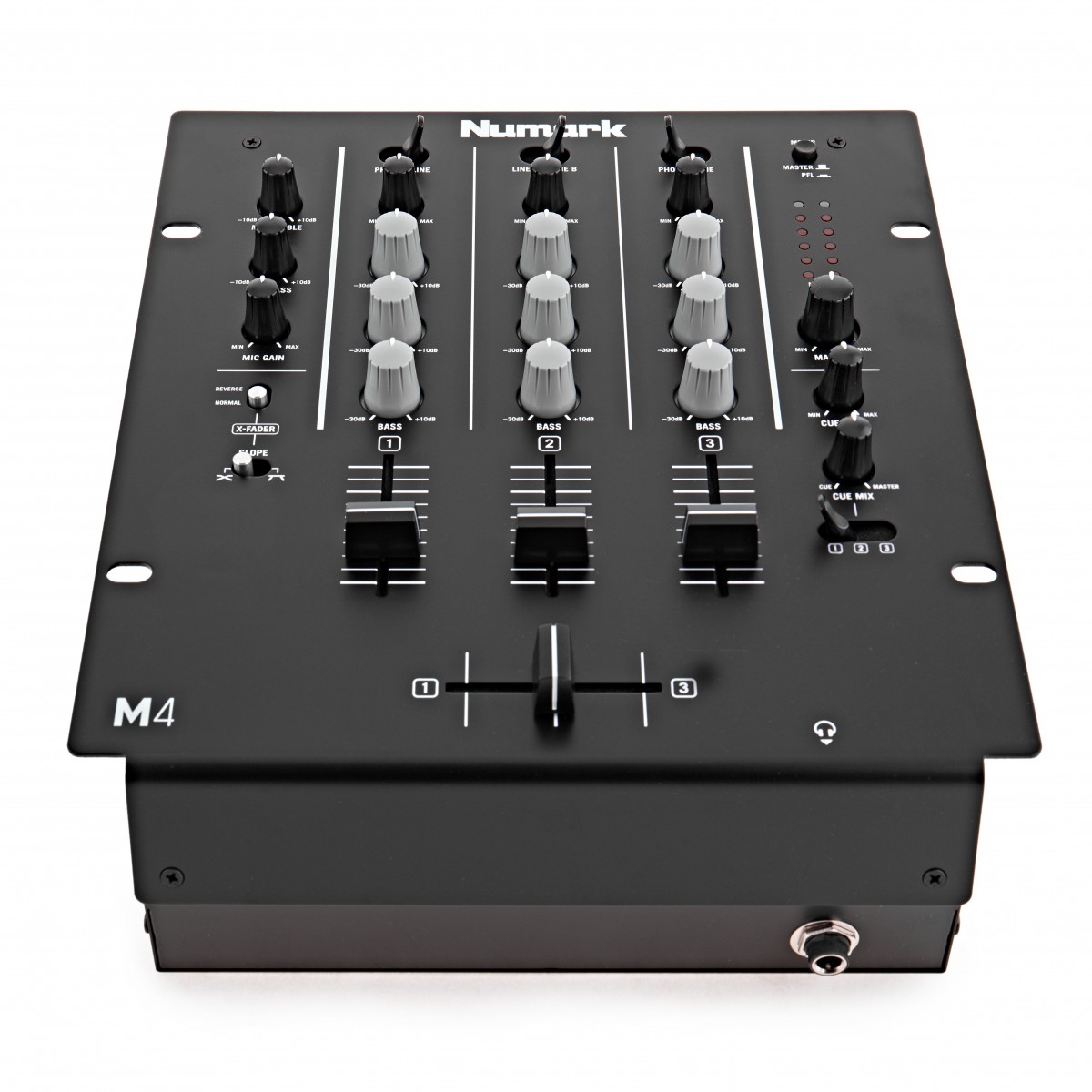 DJ-микшер NUMARK M4
