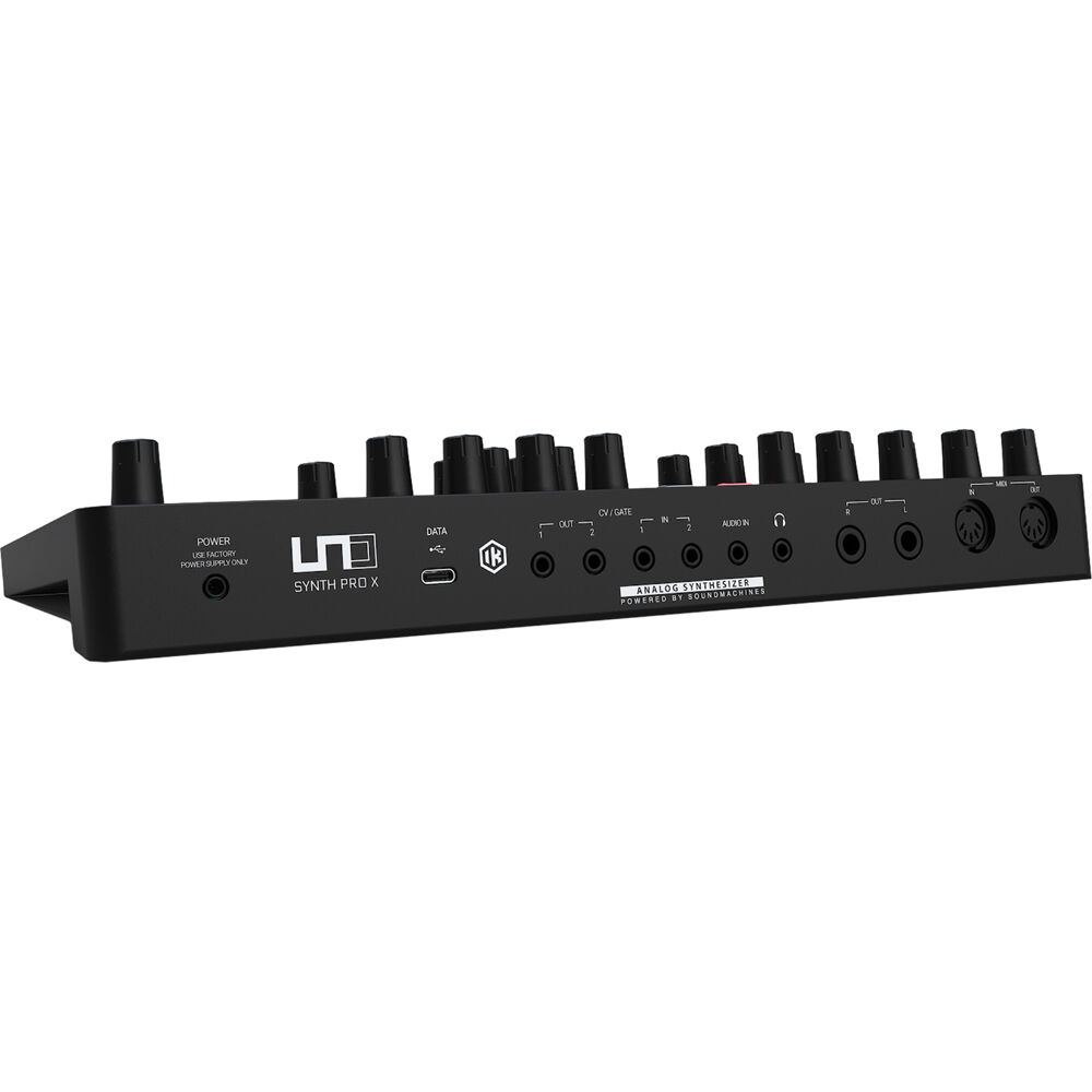 Синтезатор IK Multimedia UNO Synth Pro X