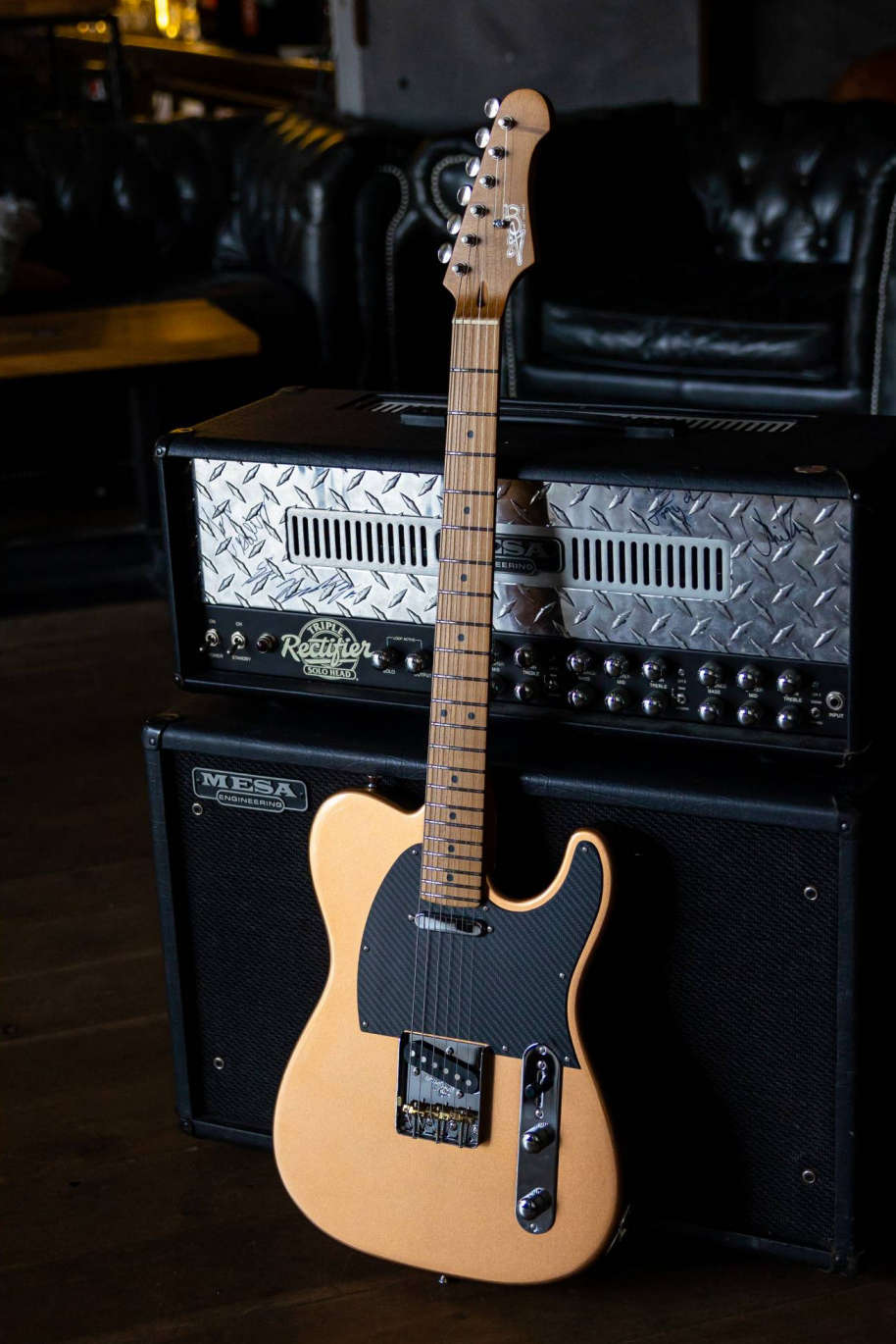 Электрогитара JET JT-30 Gold