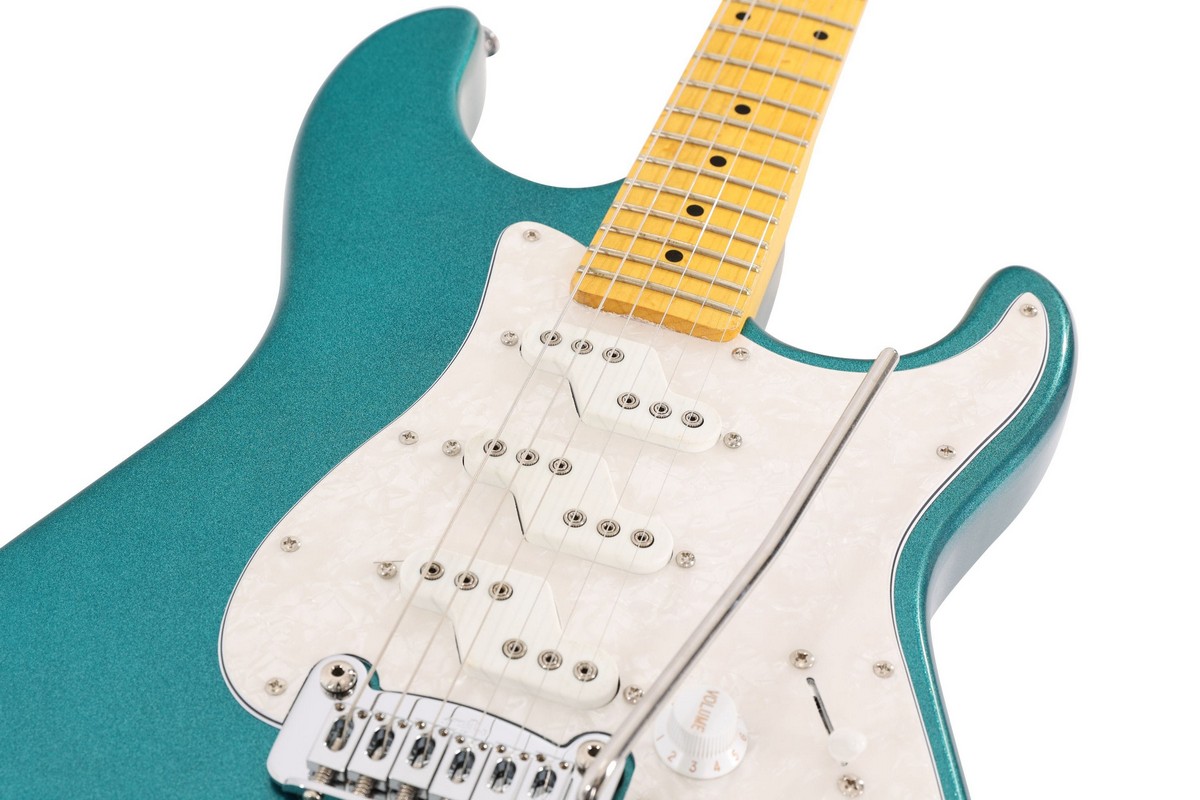 Электрогитара G&L Tribute Comanche Emerald Blue MP