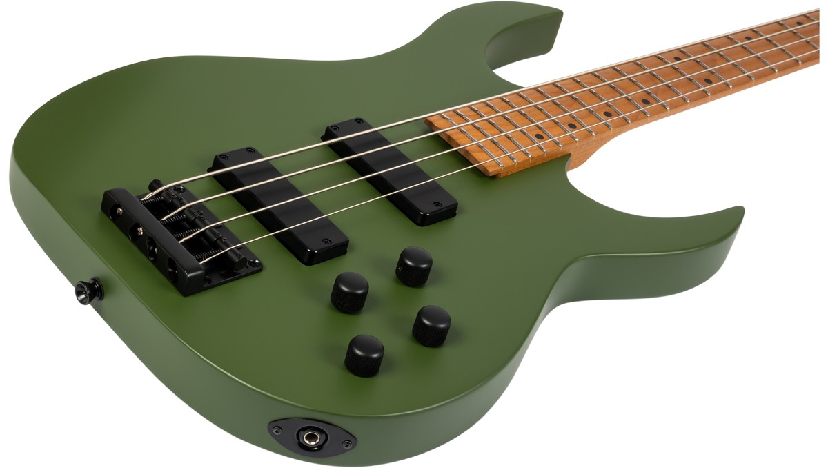 Бас-гитара SPIRA B-400 MGR