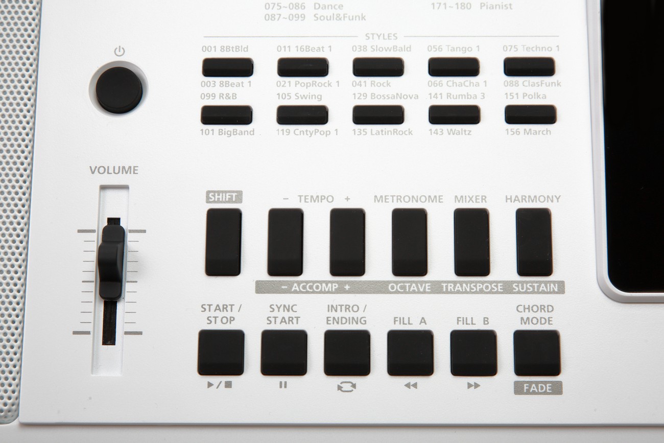 Синтезатор Kurzweil KP140 WH