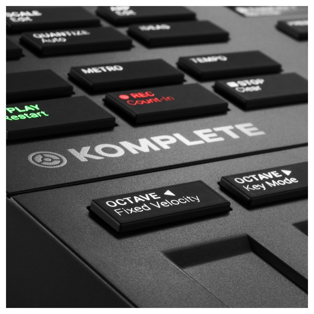 MIDI клавиатура Native Instruments Komplete Kontrol M32
